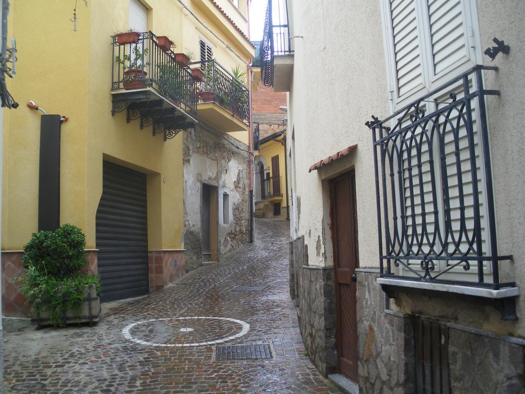 Siciliana Apartman Caronia Kültér fotó