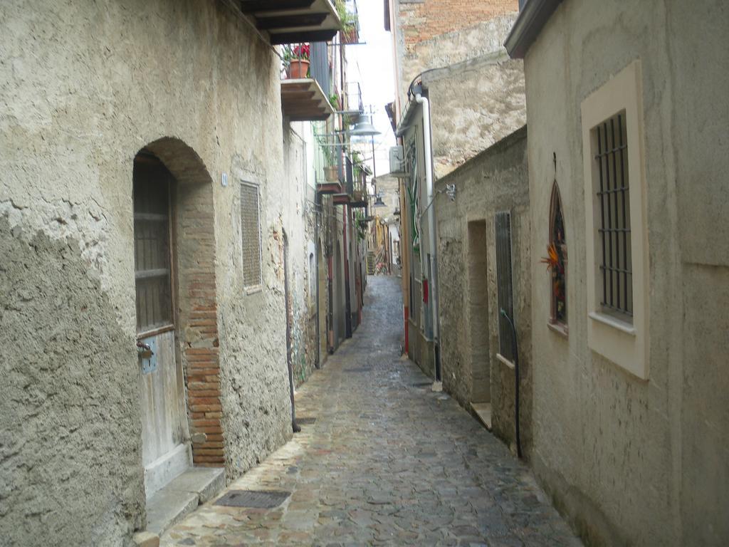 Siciliana Apartman Caronia Kültér fotó