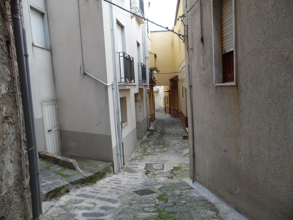 Siciliana Apartman Caronia Kültér fotó