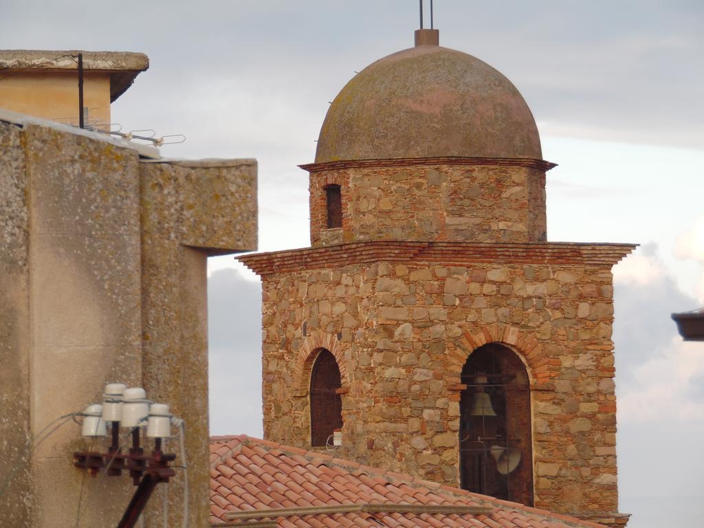 Siciliana Apartman Caronia Kültér fotó